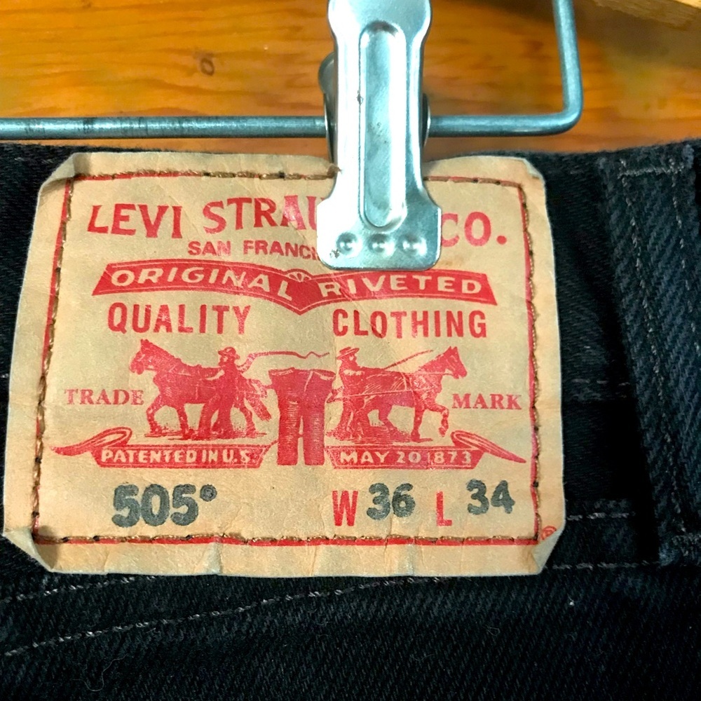 Levi’s 505 straight fit black